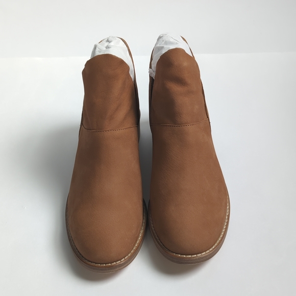 Eileen Fisher Leaf Bootie in Cognac Tumbled Nubuck Size 6M - Picture 5 of 7